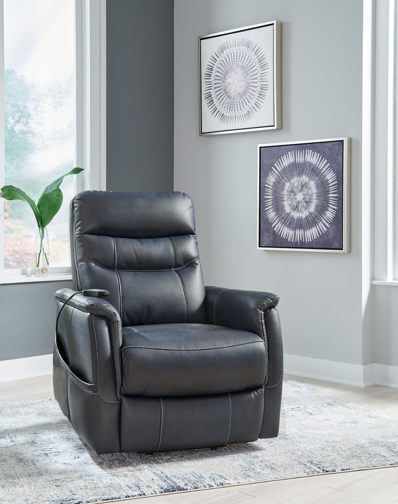 Strawbill Power Lift Recliner